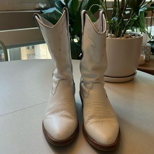 White Steve Madden Cowgirl Boots